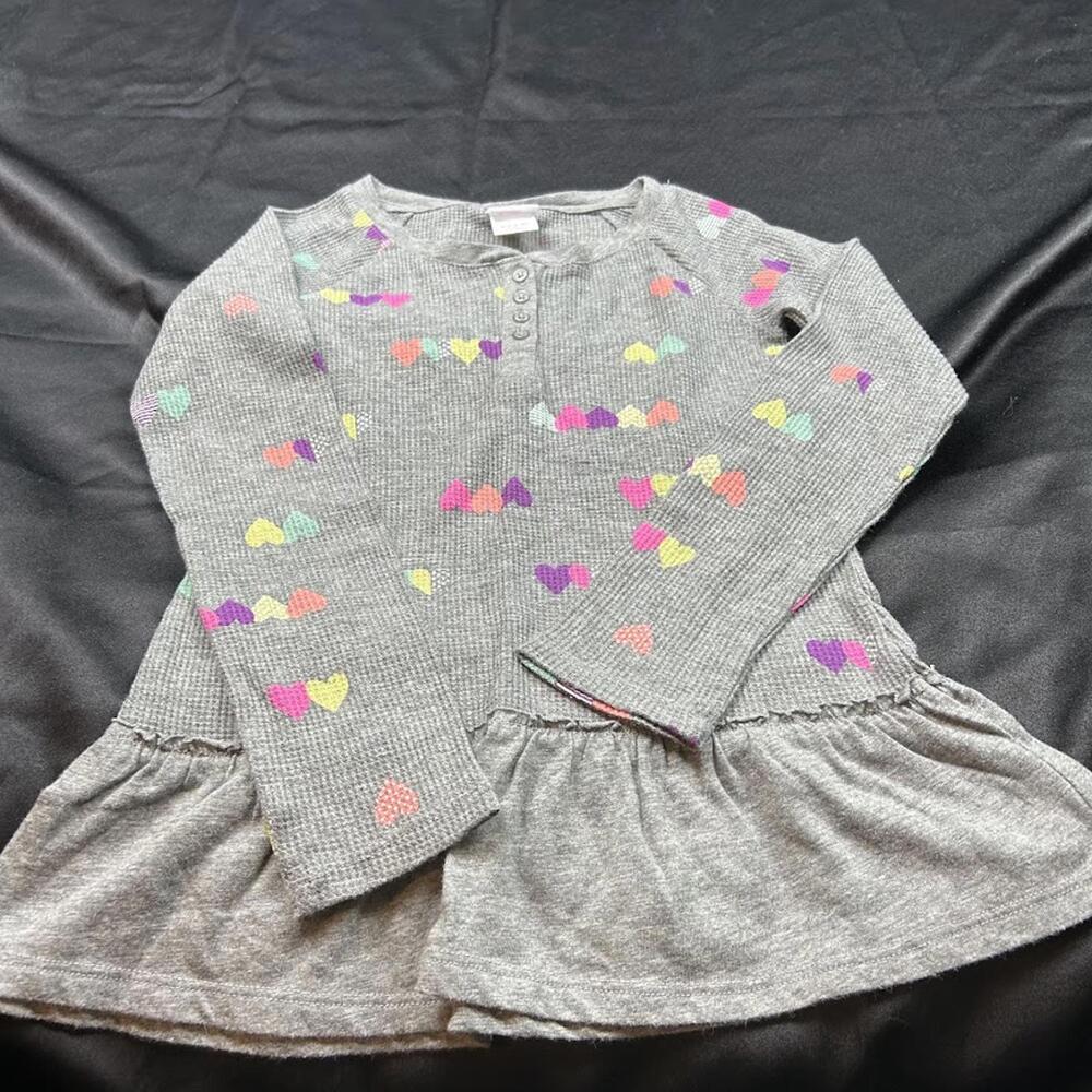 Circo GIRLS Grey Long Sleeve Sweater Dress with Multi-Colored Hearts Size S / 6Y